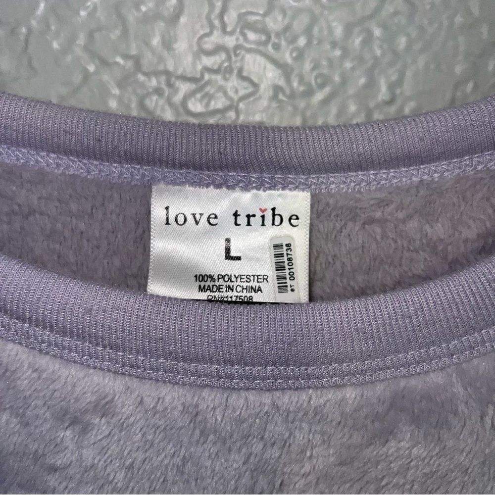 Love Tribe Juniors Round Neck Too Cold To Care Plush Sweatshirt Purple Large - Picture 4 of 7